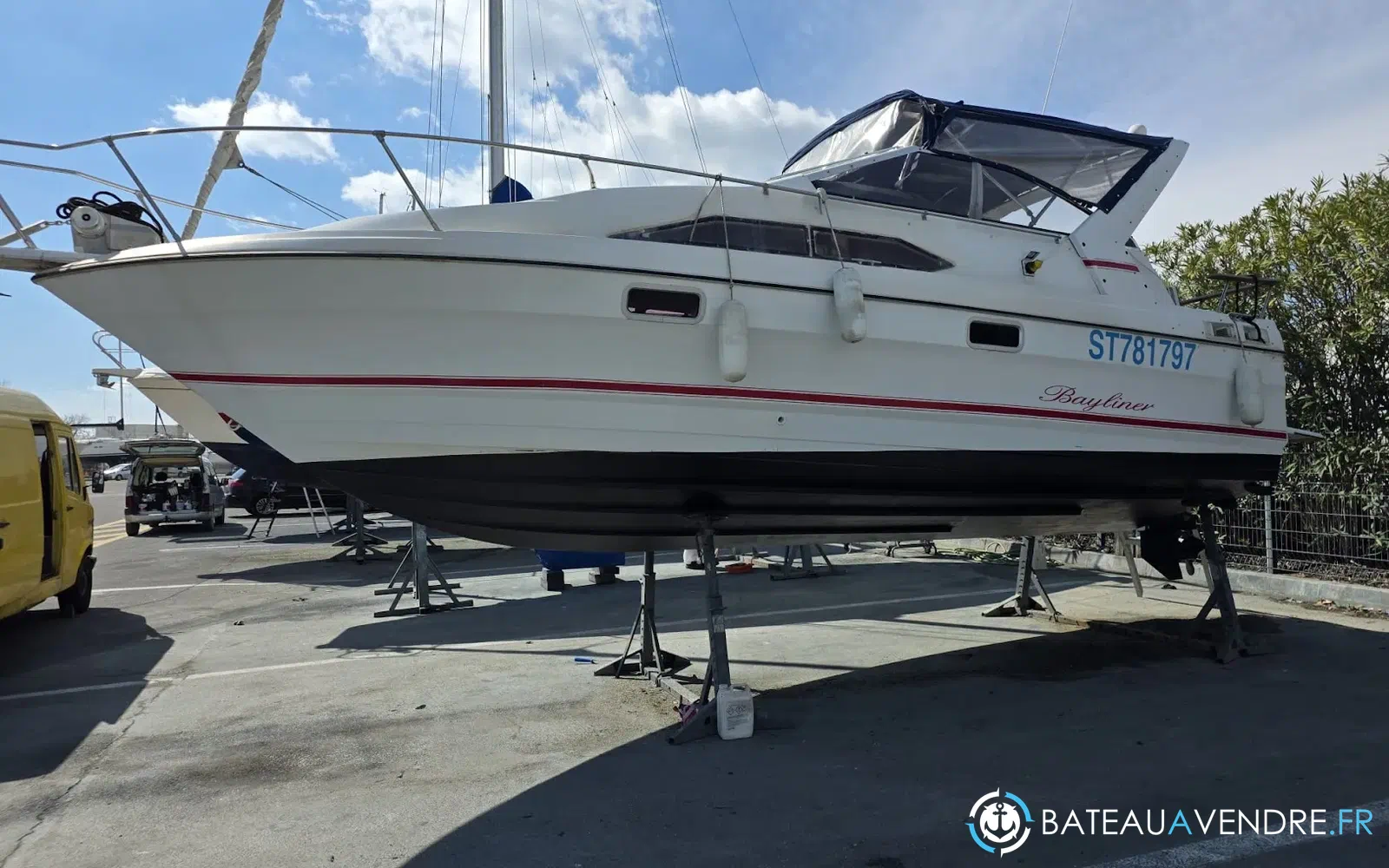 slider 0 Bayliner 2655 Ciera Sunbridge