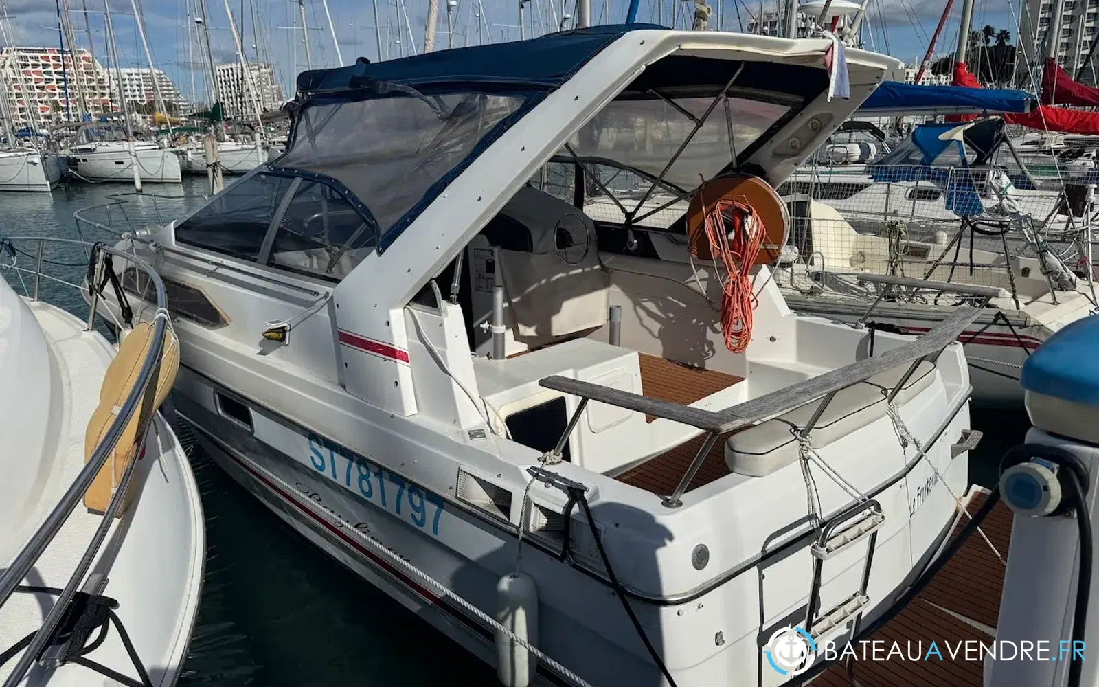 slider 5 Bayliner 2655 Ciera Sunbridge