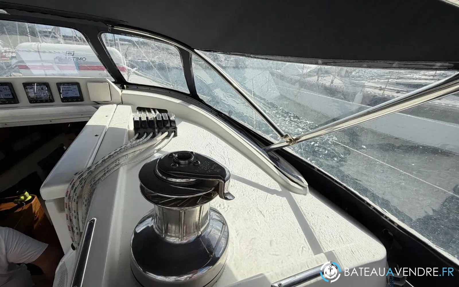 slider 16 X-Yachts X-40