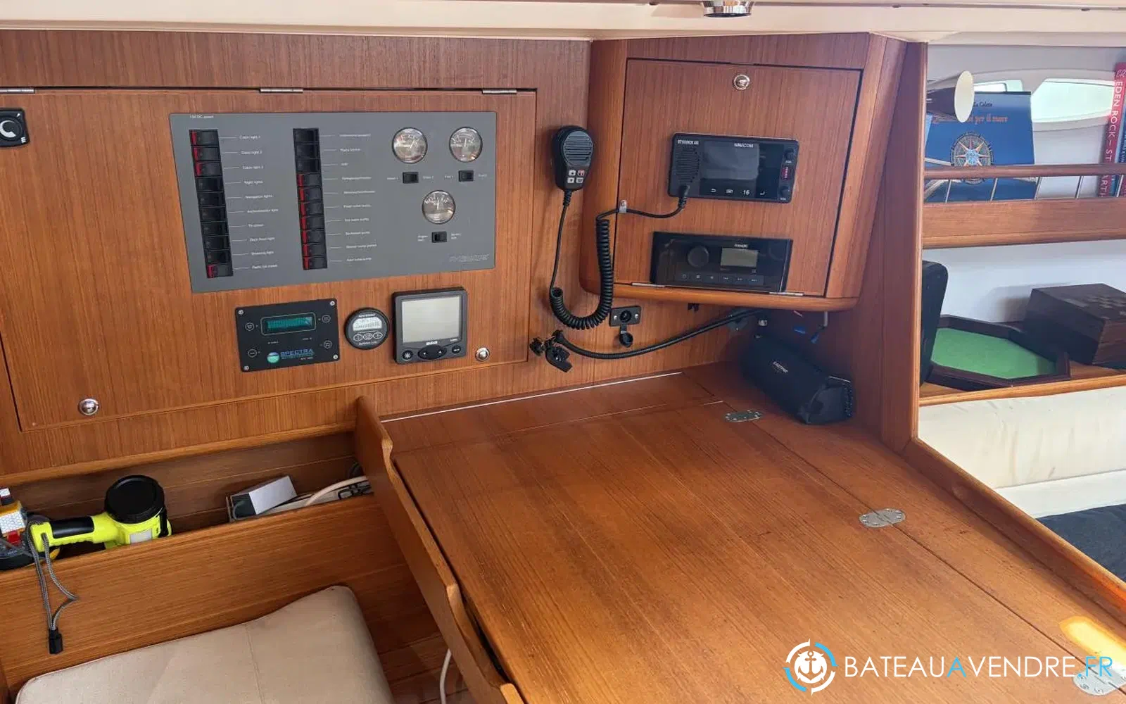 slider 23 X-Yachts X-40