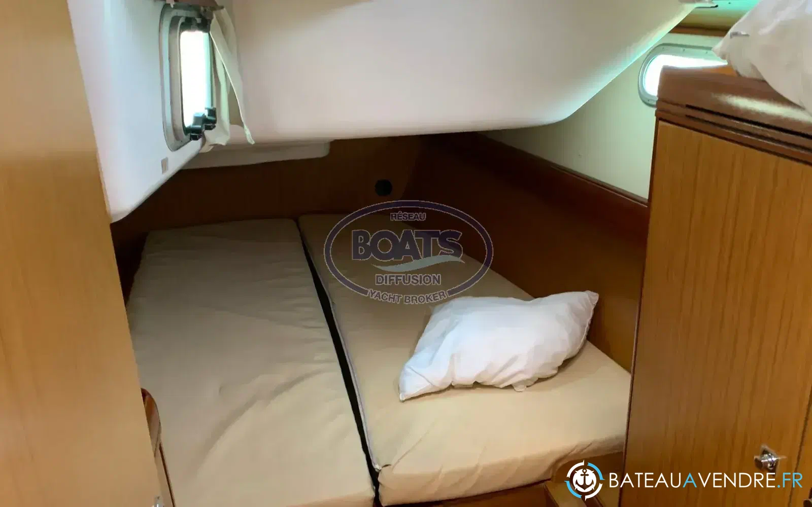 slider 9 Jeanneau Sun Odyssey 42 i