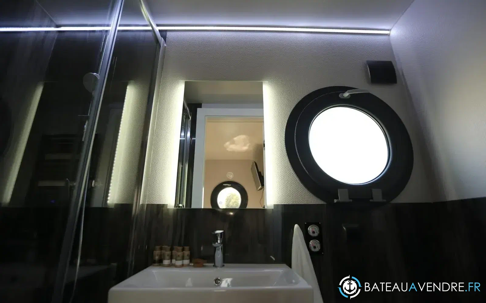 slider 6 La Mare Apartboat M
