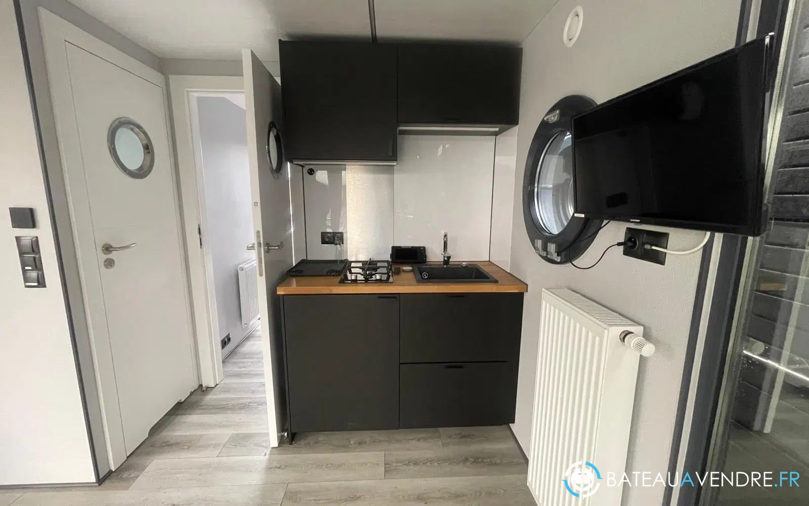 slider 14 La Mare Apartboat M
