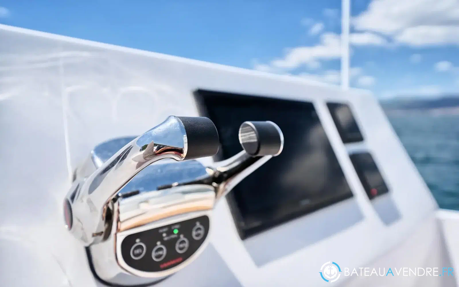 slider 45 Catamaran Luna 49 gold