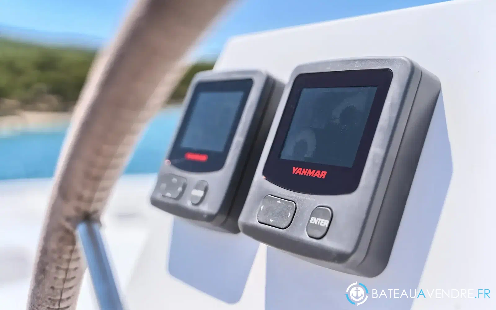 slider 48 Catamaran Luna 49 gold