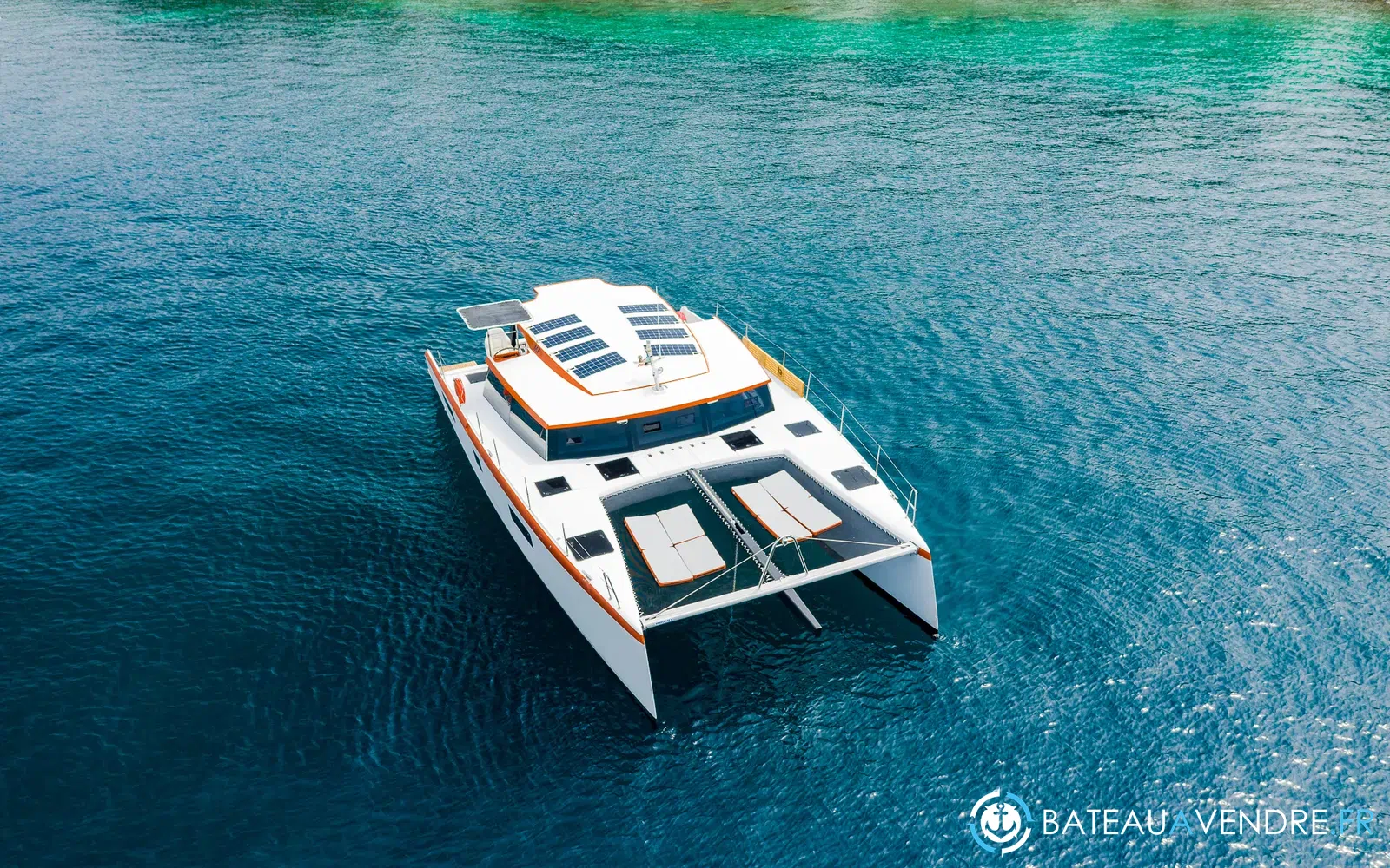 slider 25 Catamaran Luna 47 power