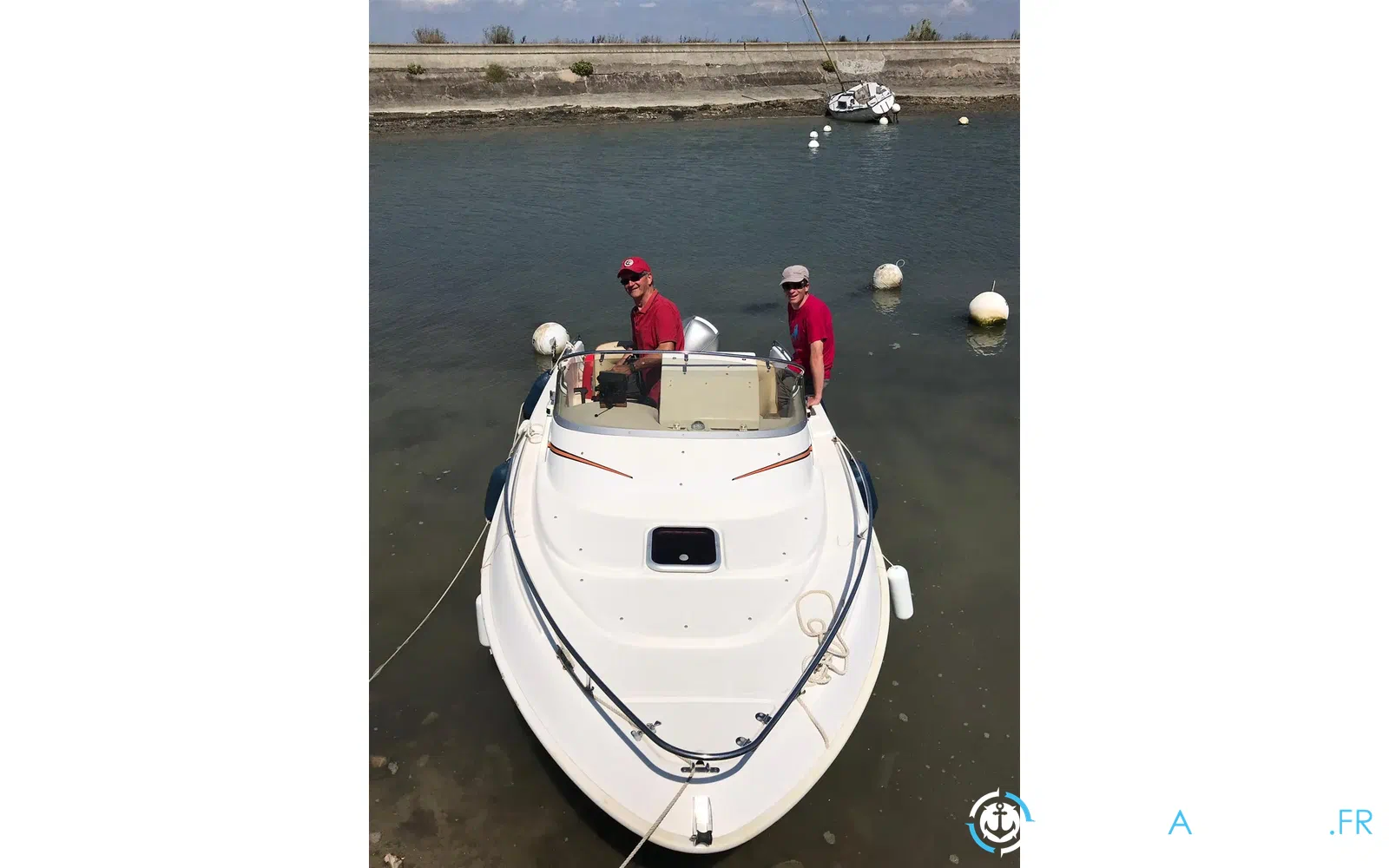 slider 0 B2 Marine Cap Ferret 552 Cabin Cruiser