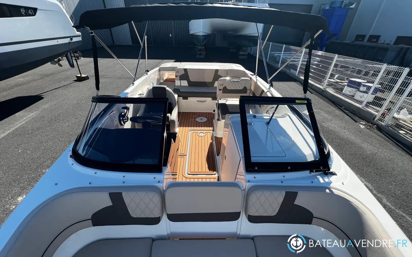 slider 3 Bayliner VR6 BOWRIDER OB