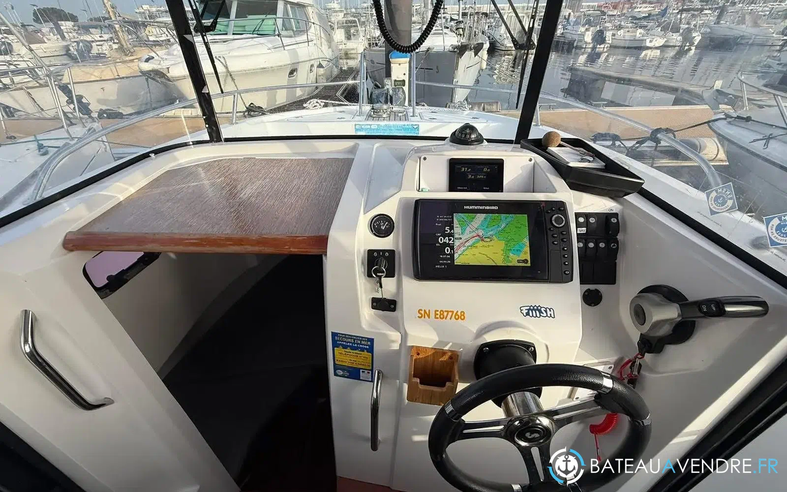 slider 12 Beneteau Barracuda 7