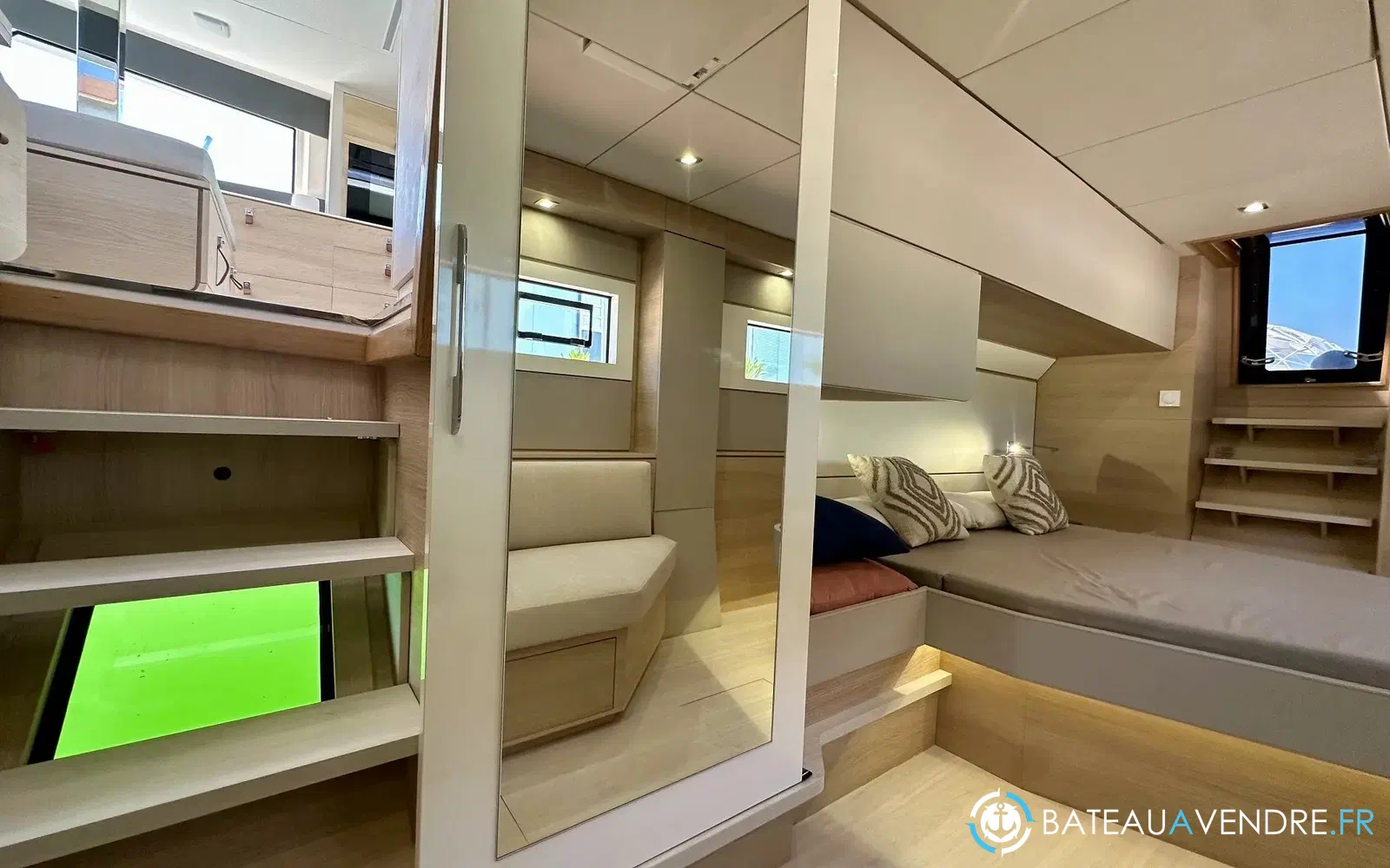 slider 16 Aventura Yacht Indigo Yacht 45