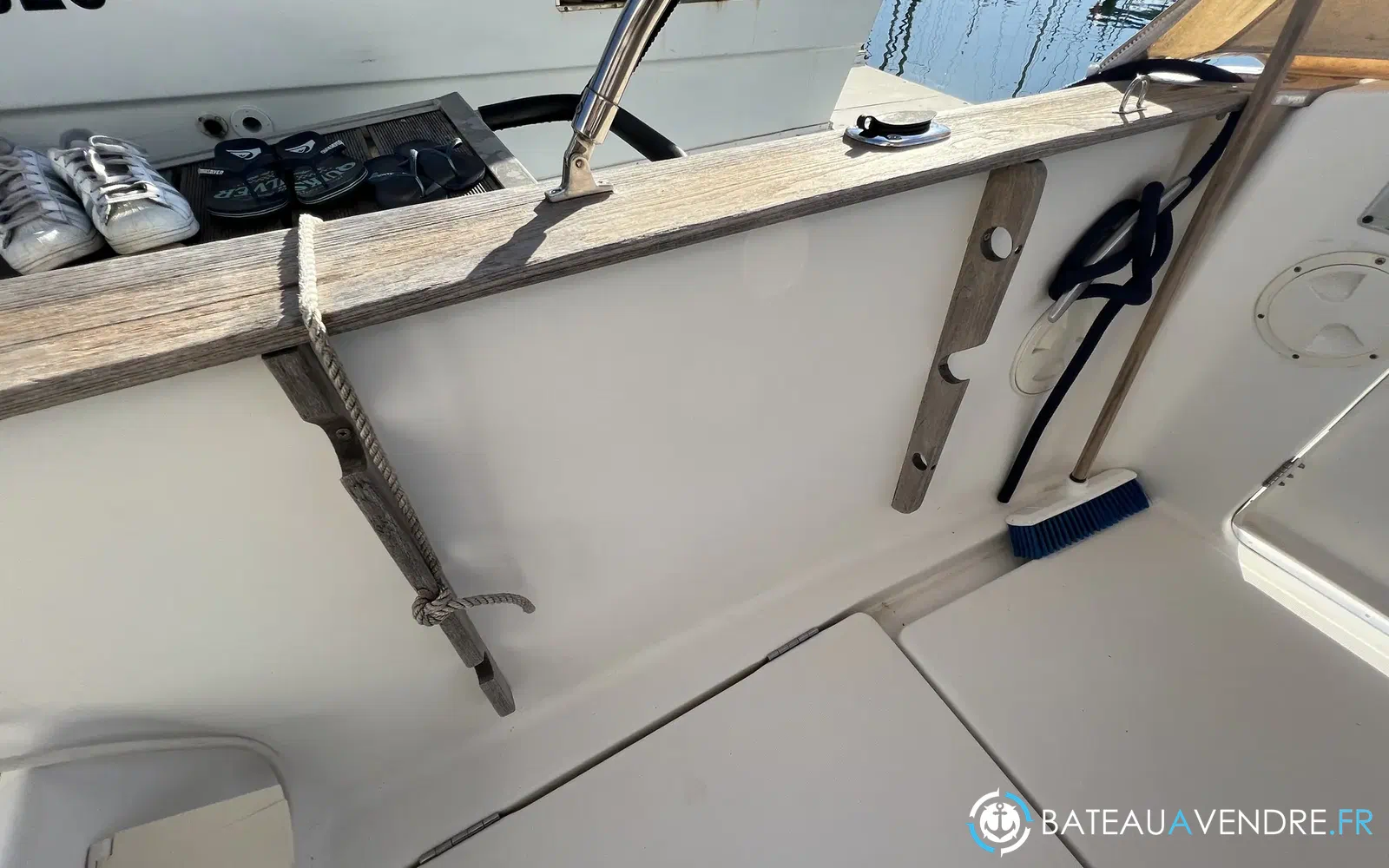 slider 9 Beneteau Antares Serie 9
