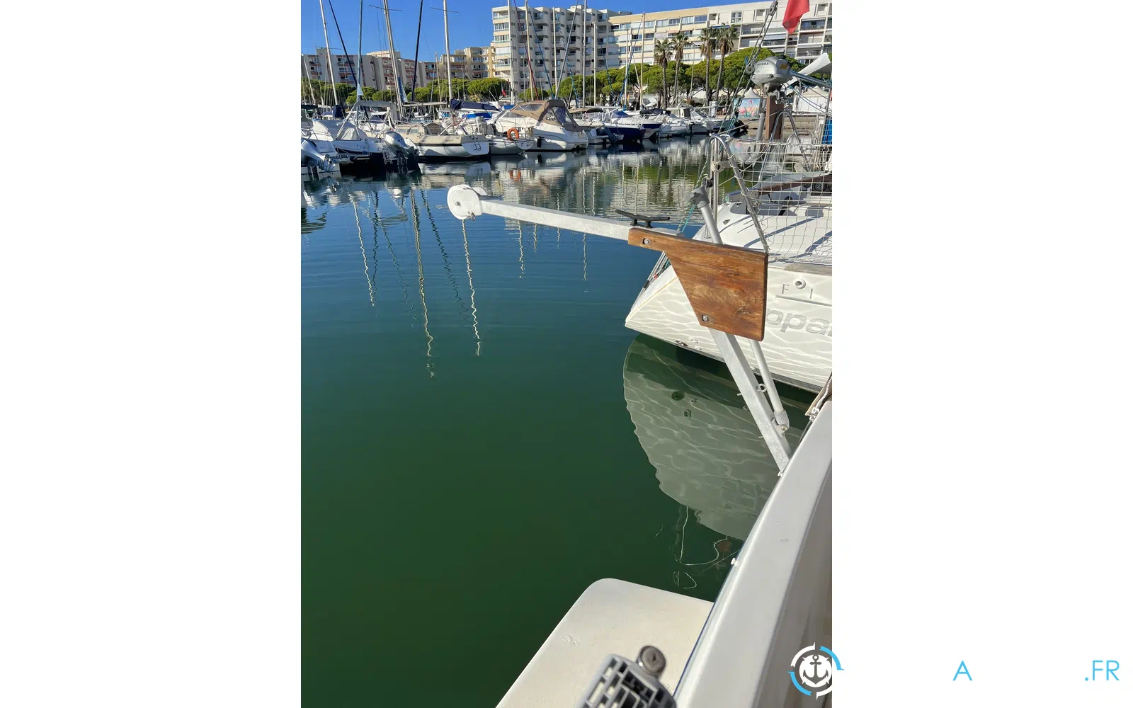 slider 18 Beneteau Antares Serie 9