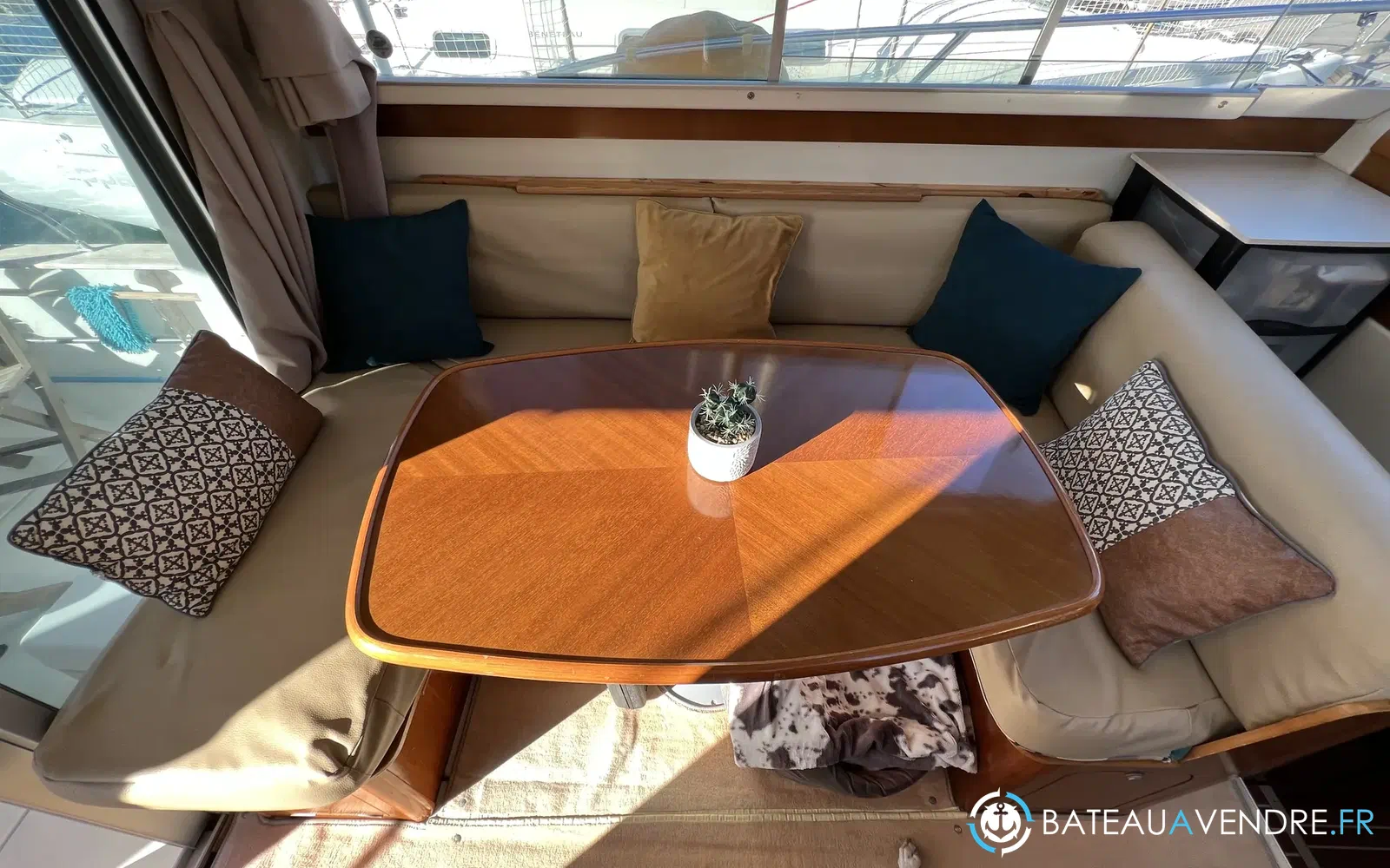 slider 29 Beneteau Antares Serie 9