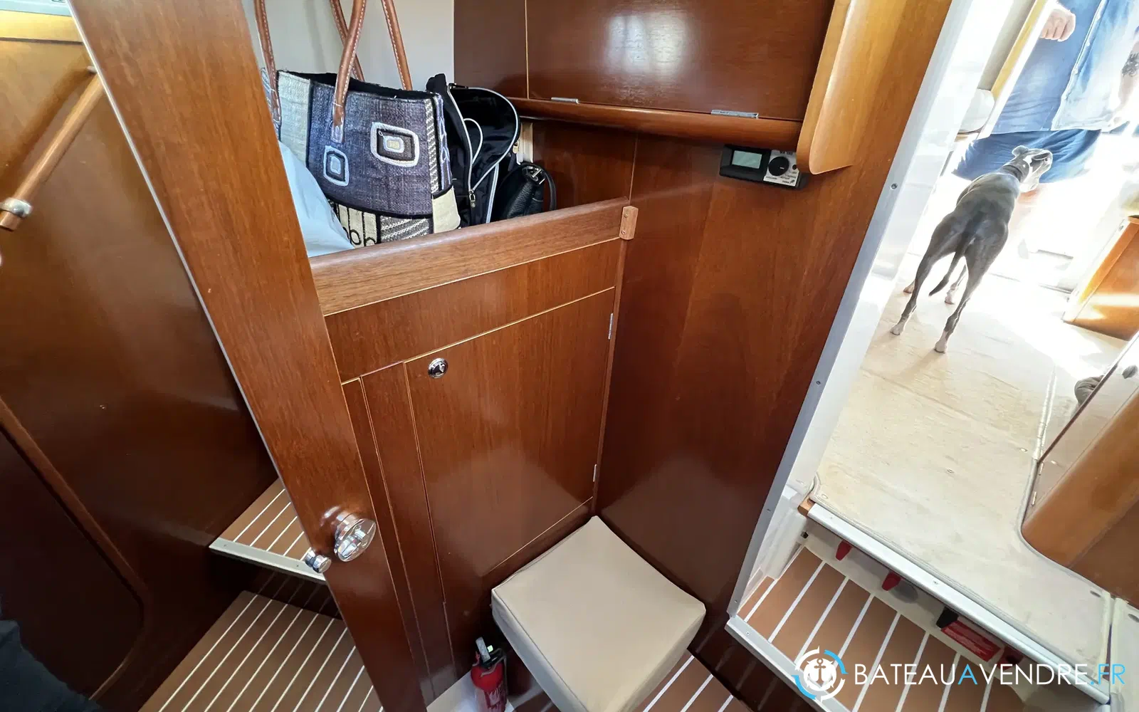 slider 35 Beneteau Antares Serie 9