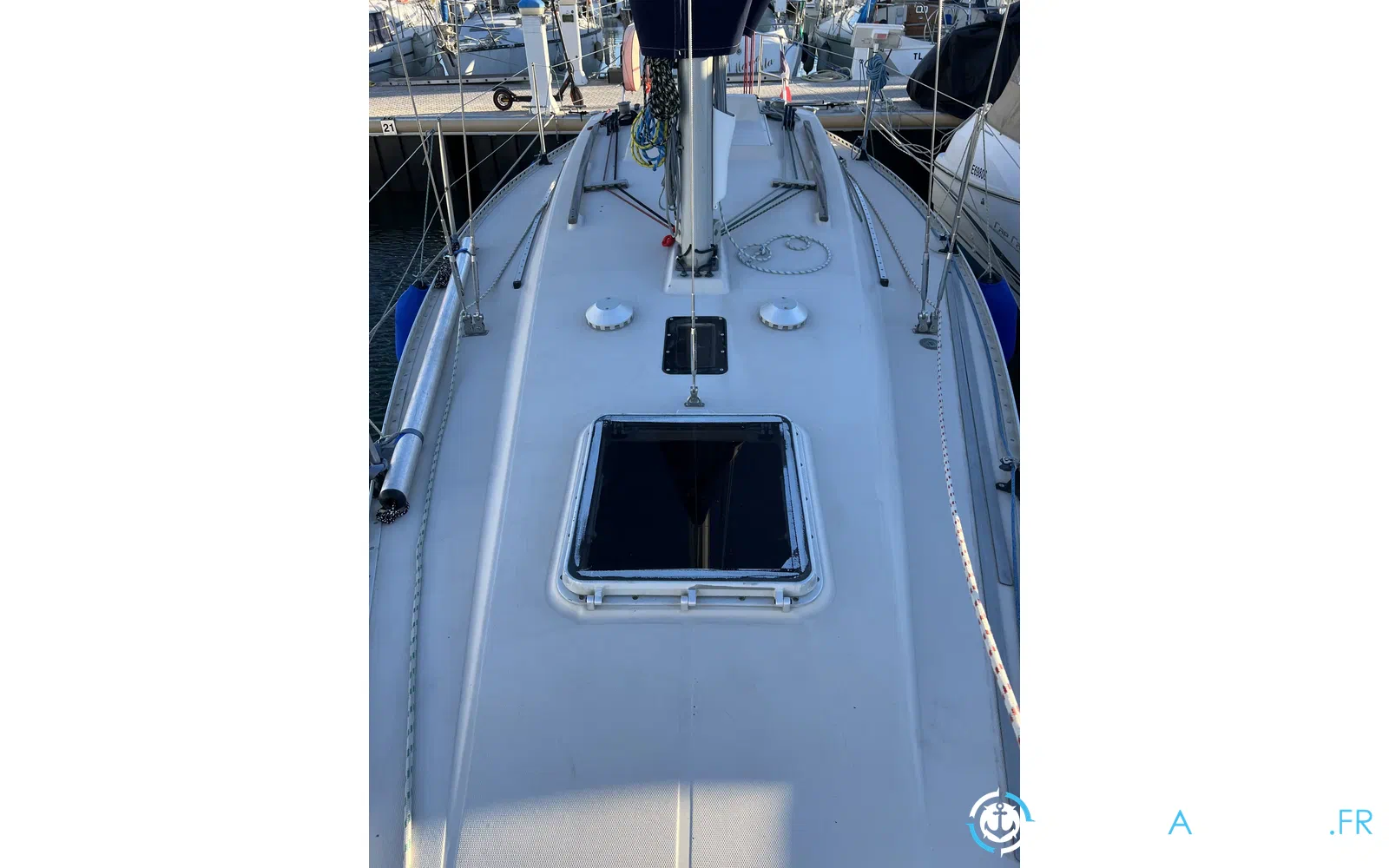 slider 13 Beneteau First 30
