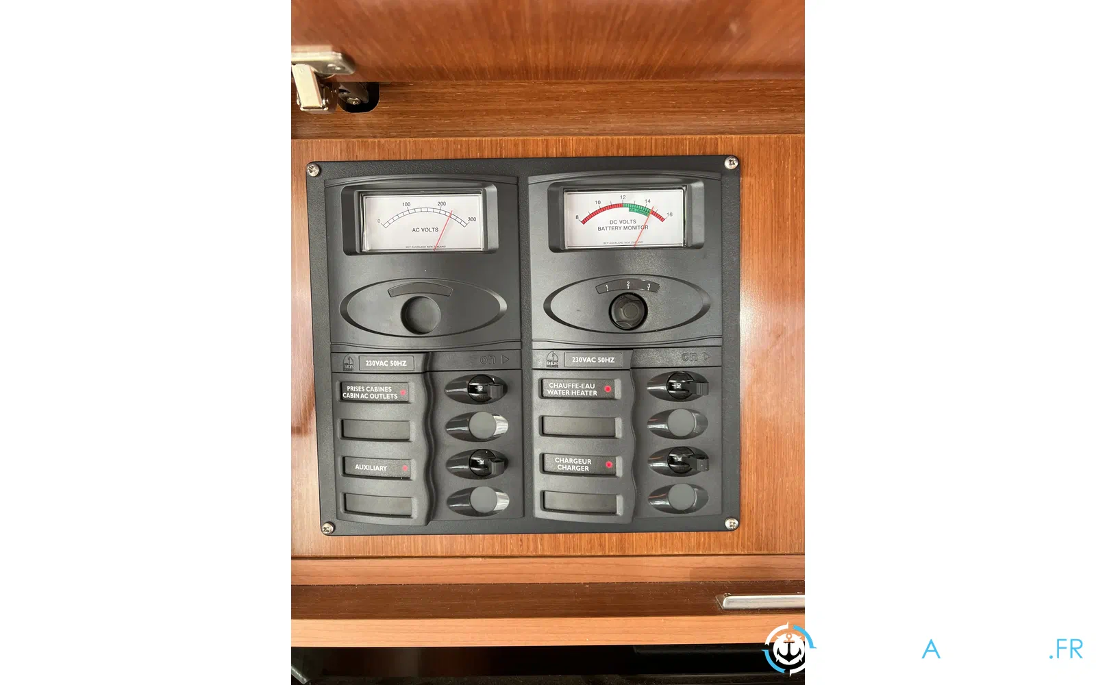 slider 100 Beneteau Swift Trawler 44