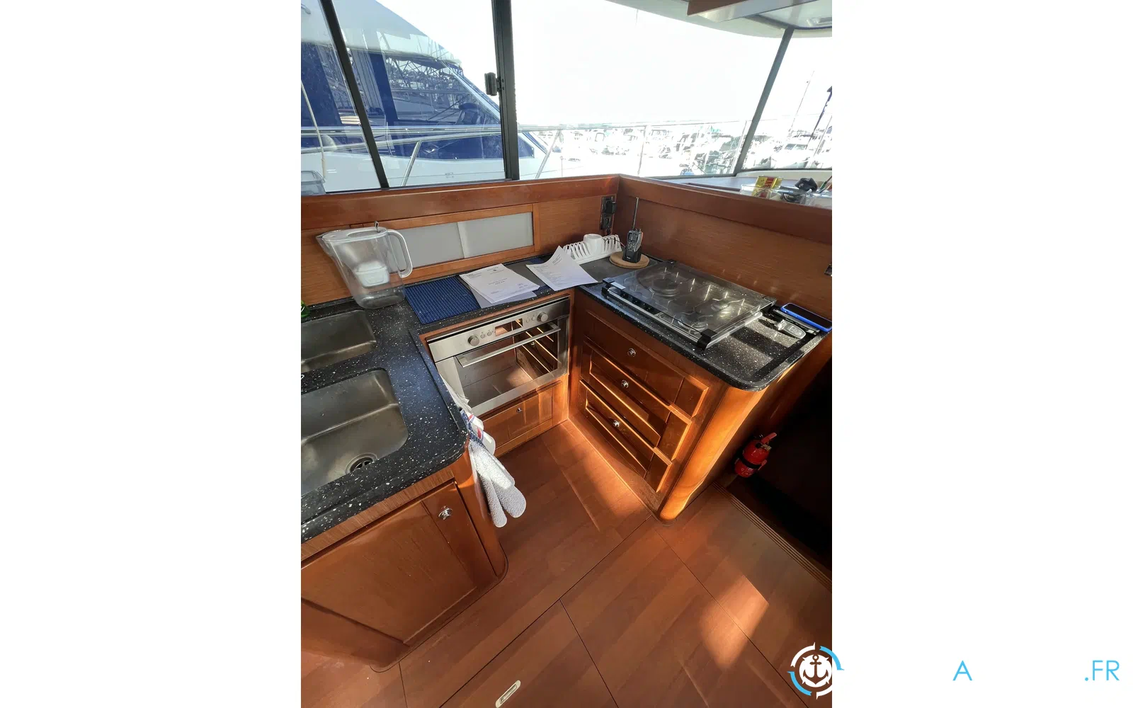 slider 10 Beneteau Swift Trawler 44