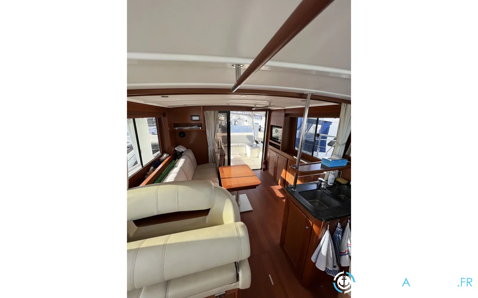 slider 15 Beneteau Swift Trawler 44