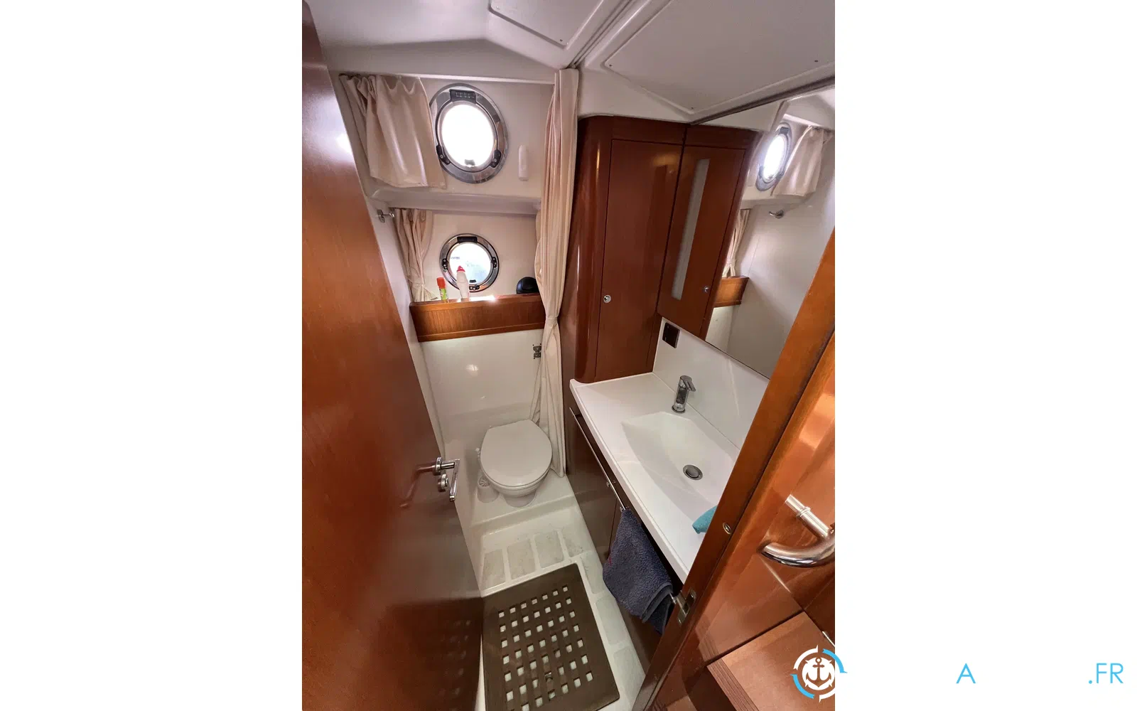 slider 16 Beneteau Swift Trawler 44