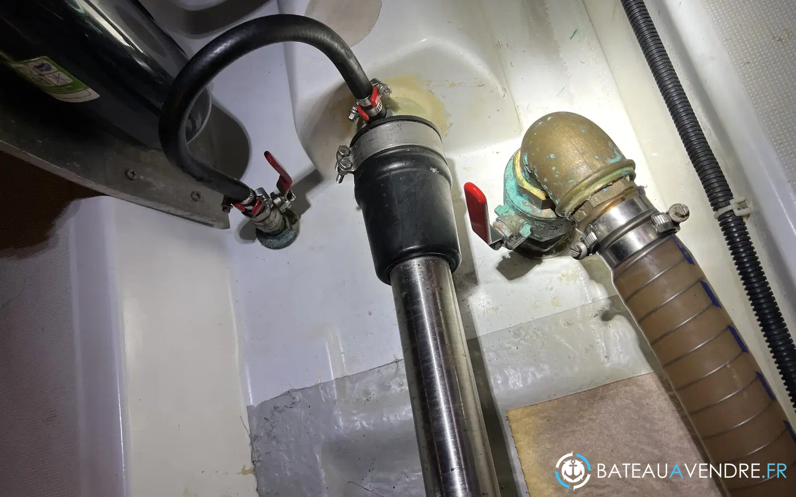 slider 90 Beneteau Swift Trawler 44