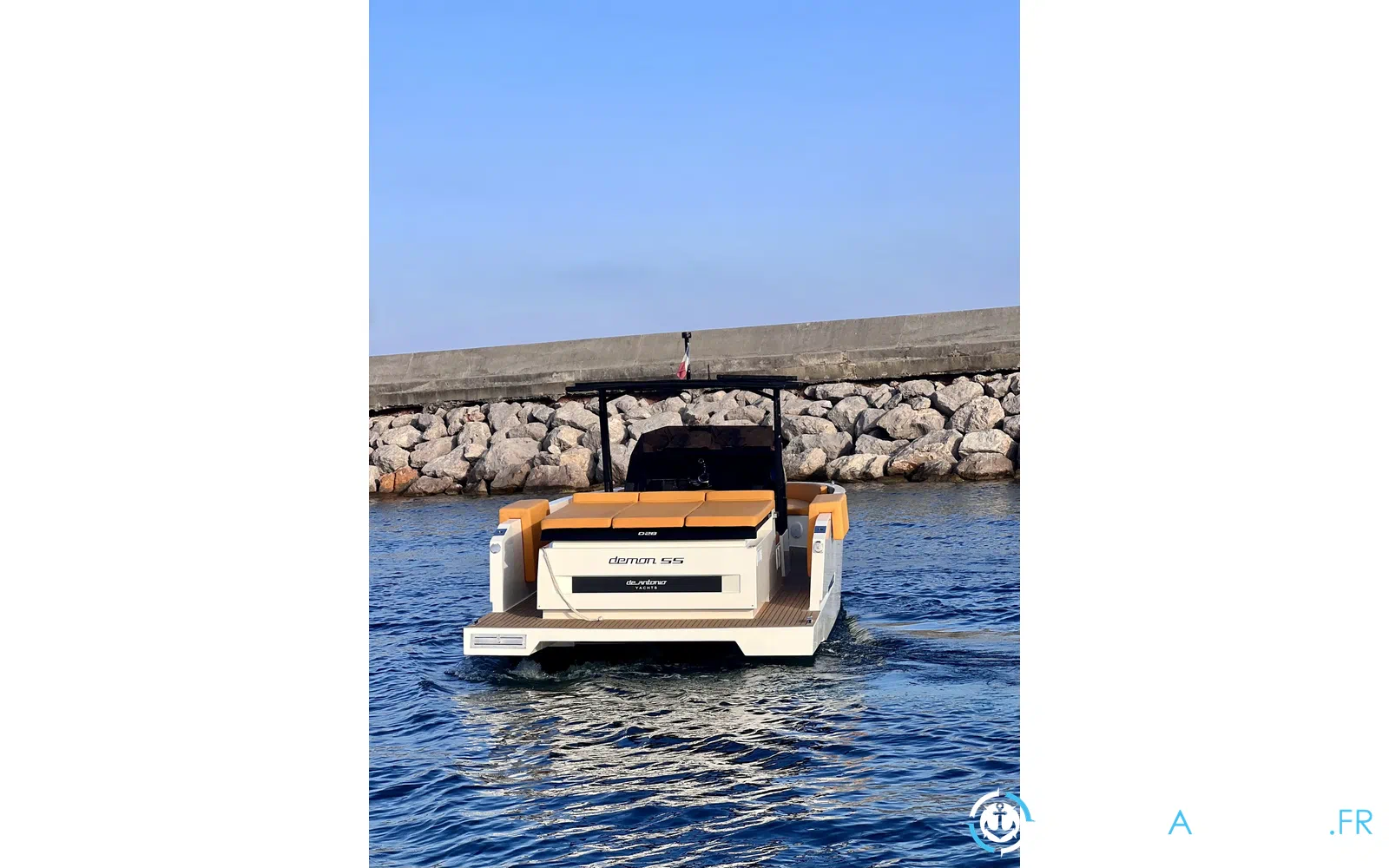 slider 7 De Antonio Yachts D28