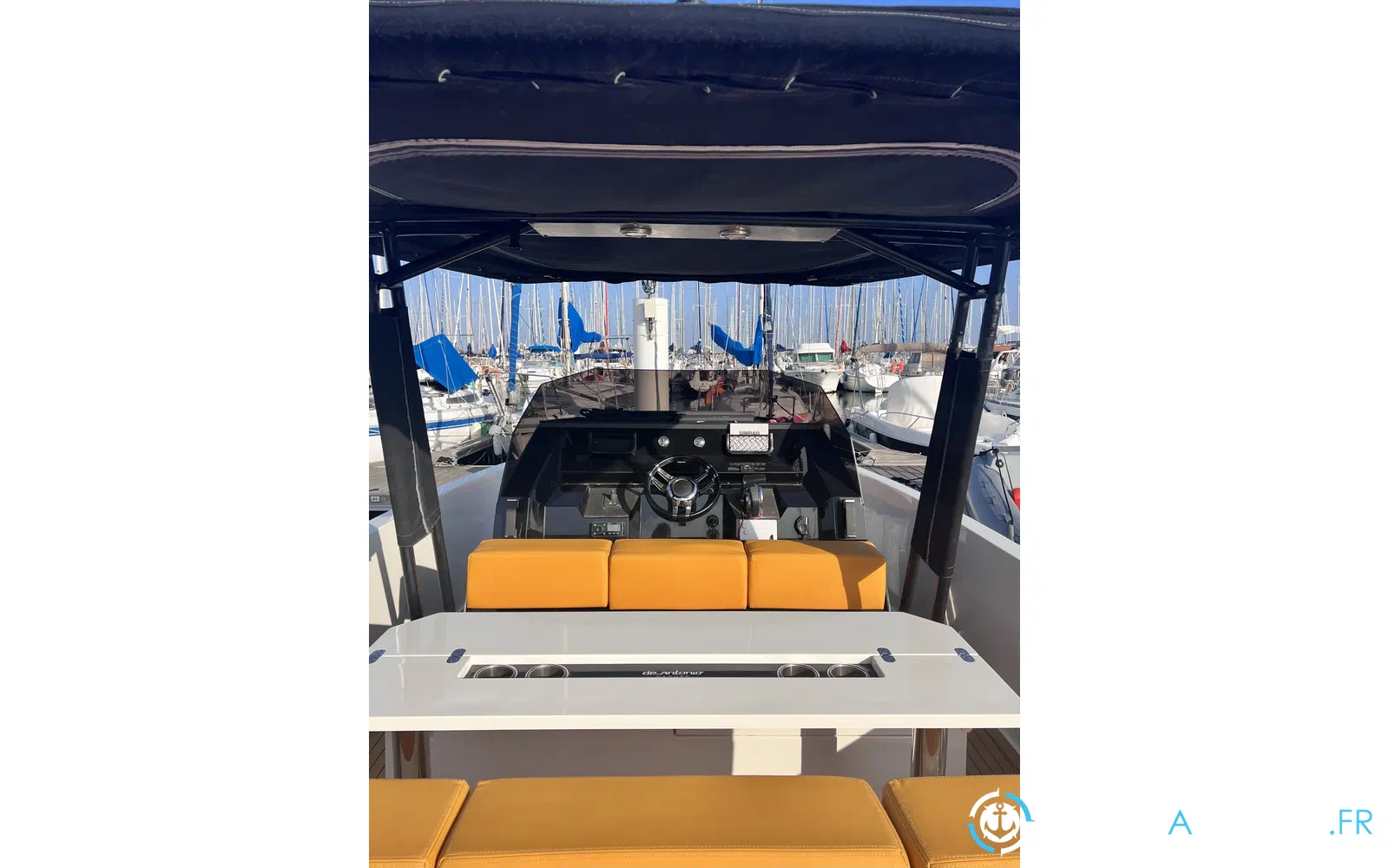 slider 8 De Antonio Yachts D28