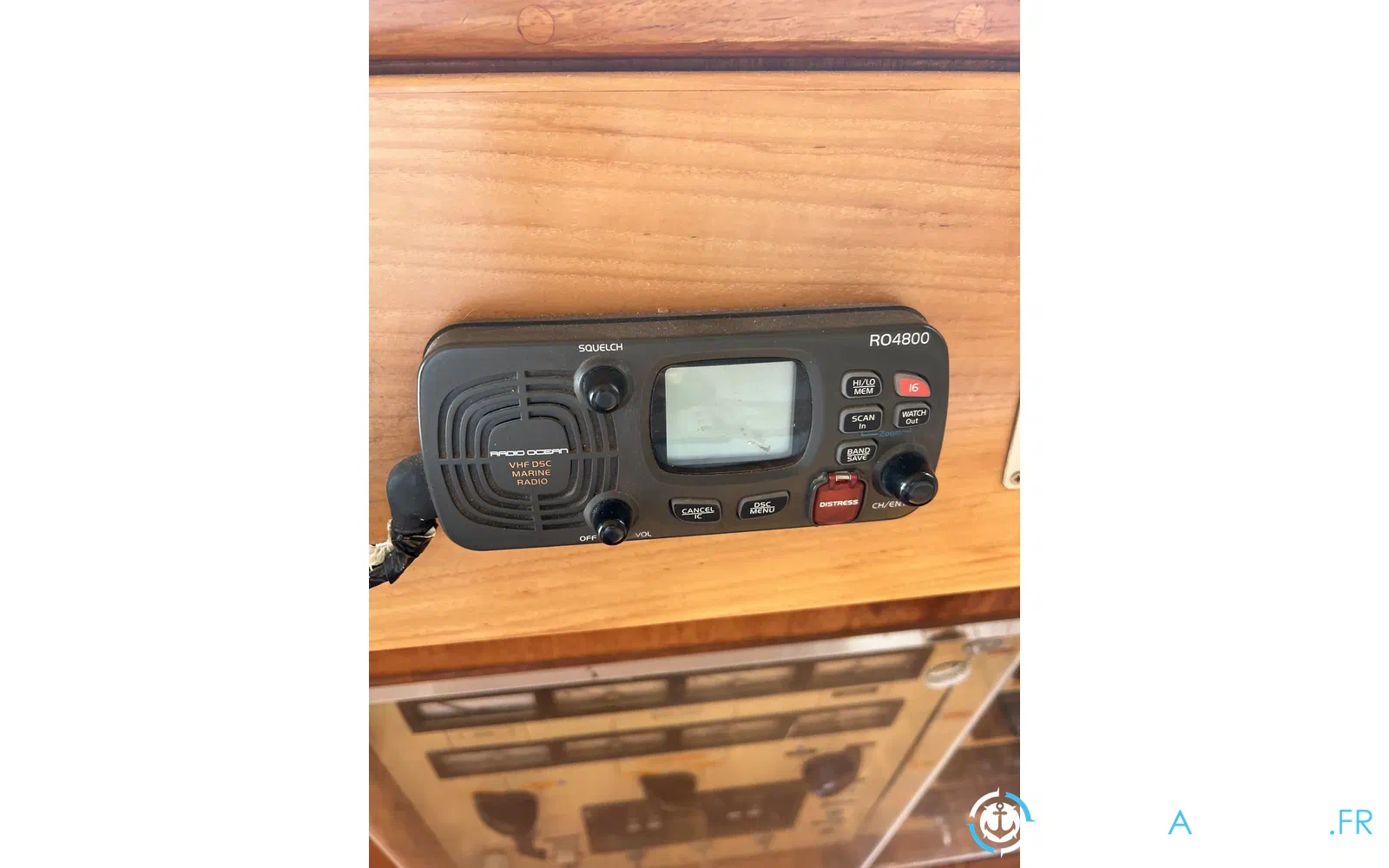 slider 22 Grand Banks 50