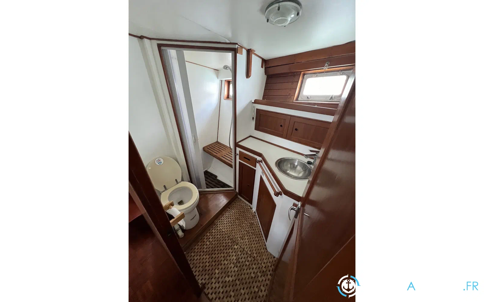 slider 34 Grand Banks 50