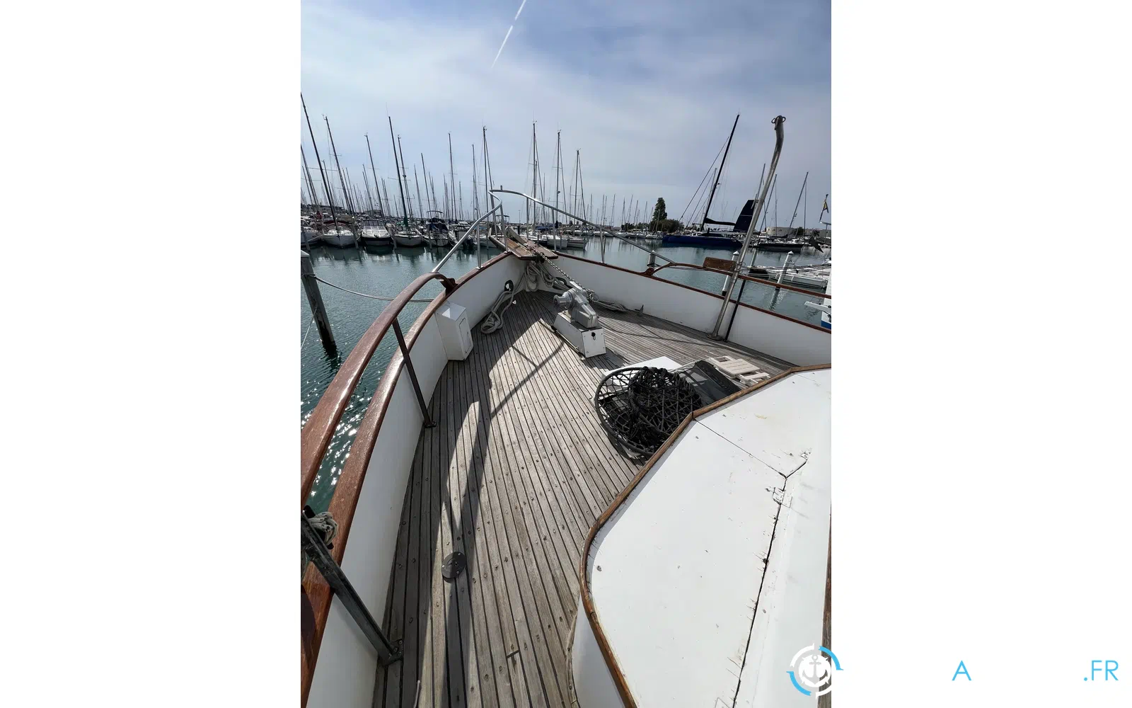 slider 7 Grand Banks 50
