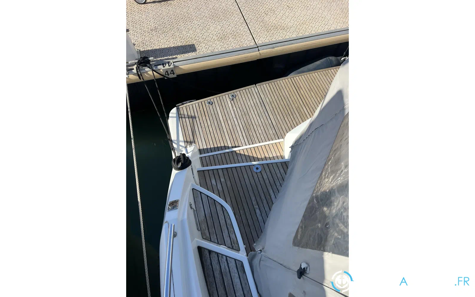 slider 10 Beneteau Flyer Gran Turismo 44