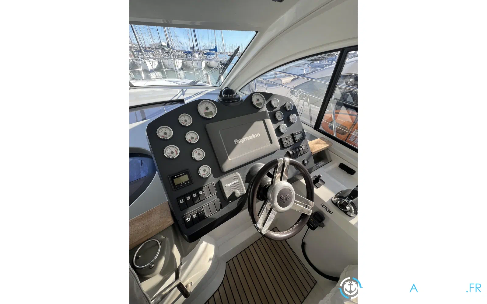 slider 15 Beneteau Flyer Gran Turismo 44