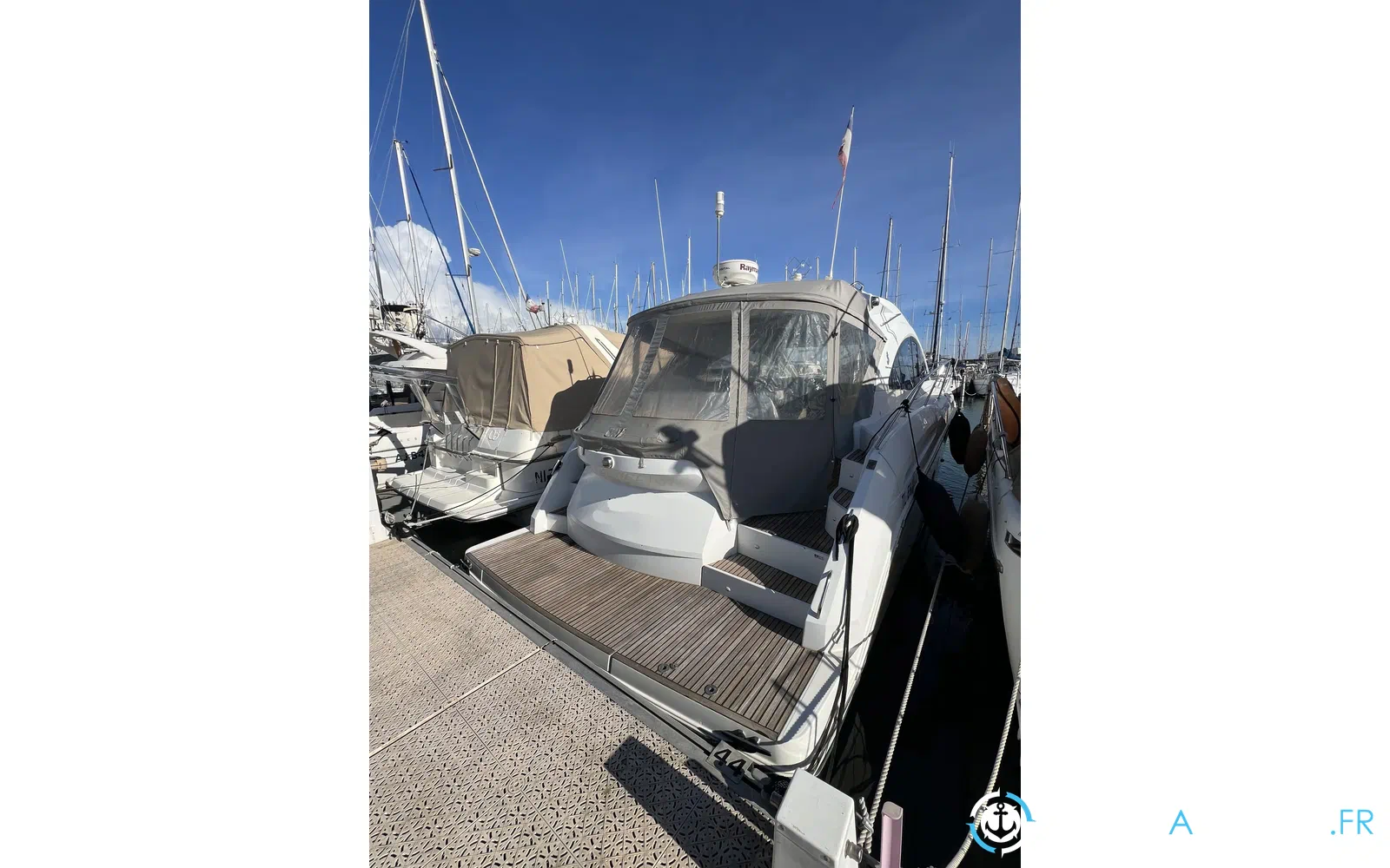 slider 2 Beneteau Flyer Gran Turismo 44