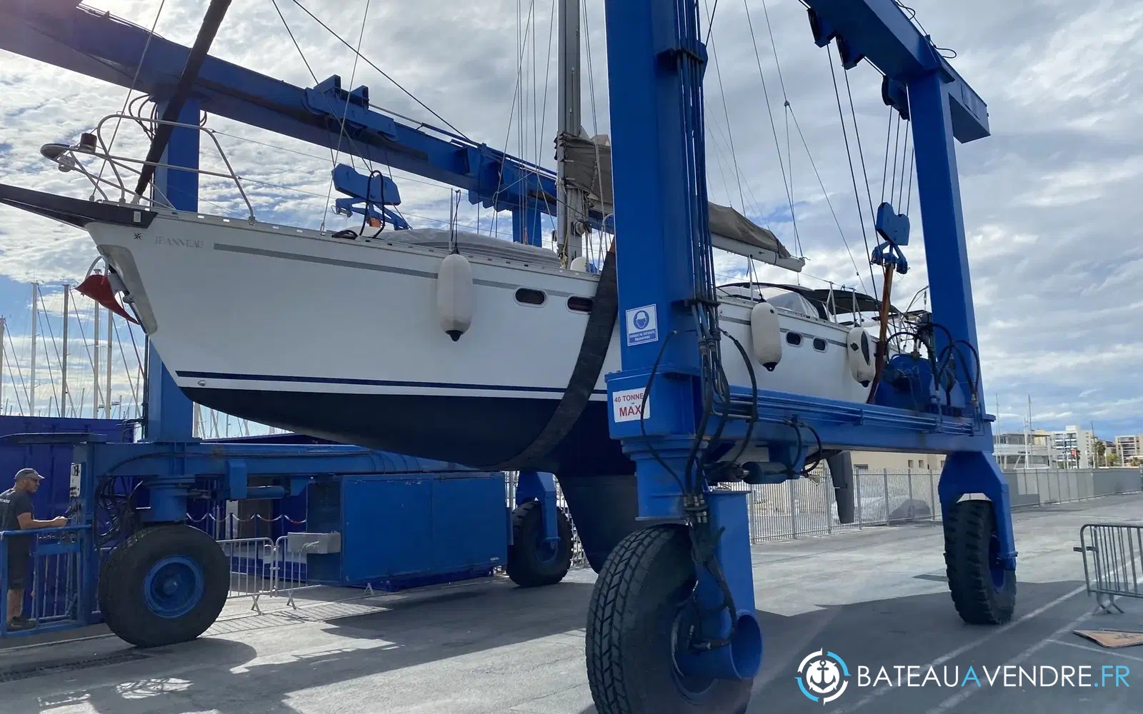 slider 6 Jeanneau Sun Odyssey 51