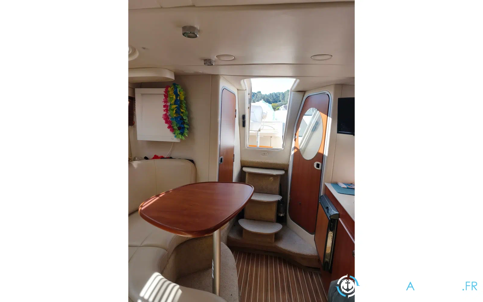 slider 15 Bayliner 300 SB