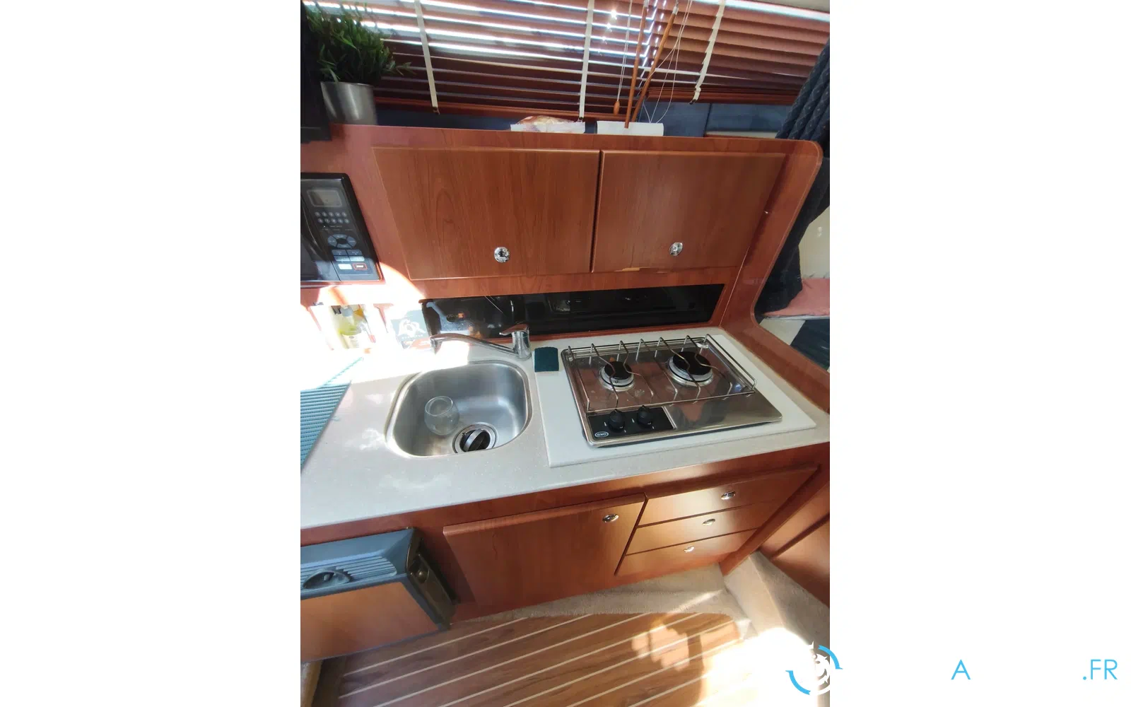 slider 19 Bayliner 300 SB