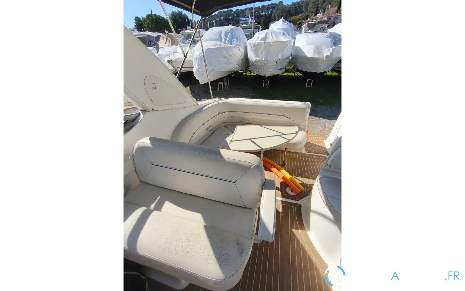 slider 6 Bayliner 300 SB
