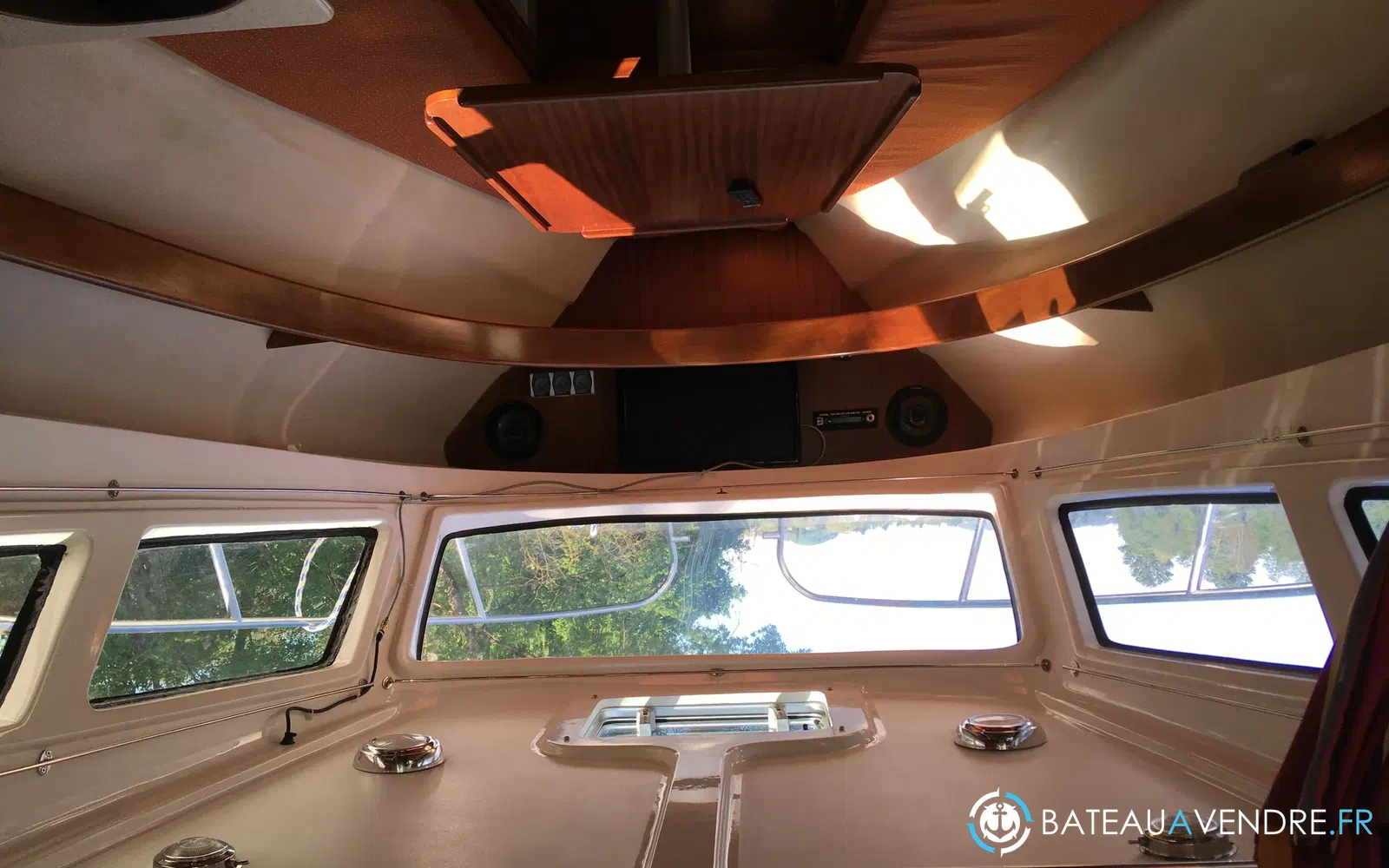 slider 10 Am Yacht AM 780