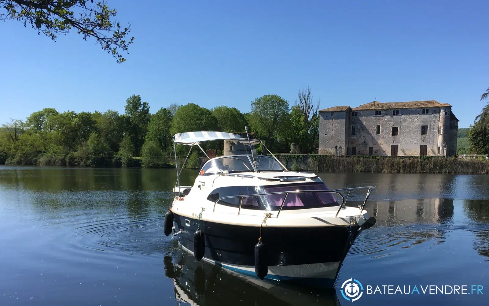 slider 3 Am Yacht AM 780