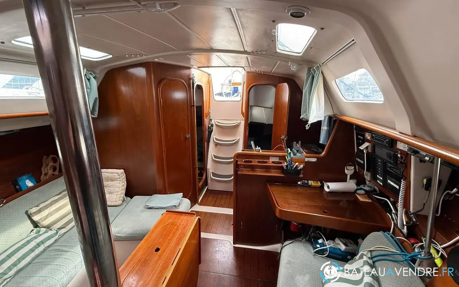slider 7 Beneteau Oceanis 321
