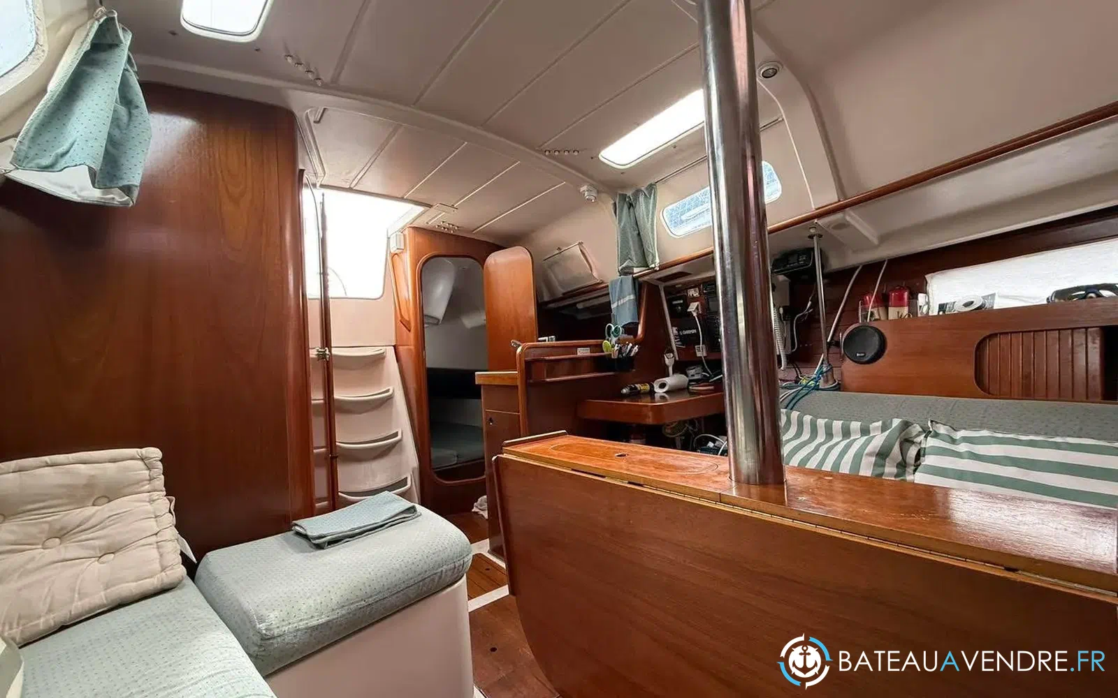 slider 12 Beneteau Oceanis 321