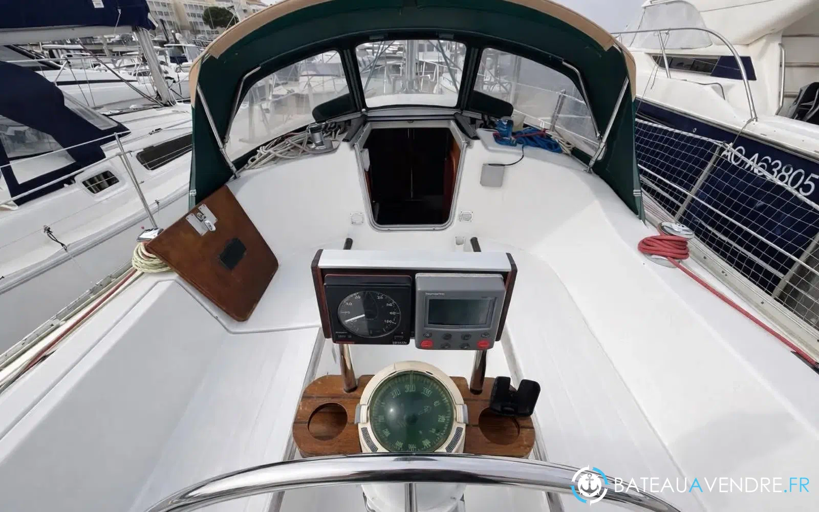 slider 1 Beneteau Oceanis 321