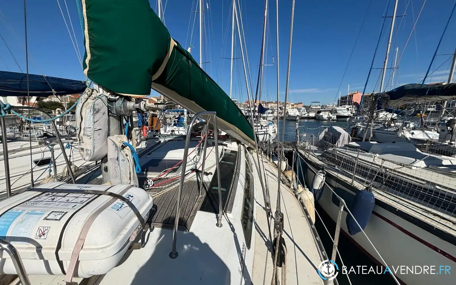 slider 7 Jeanneau Voyage 12.50