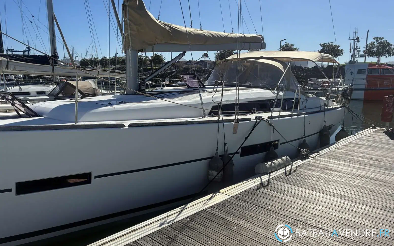 slider 3 Dufour 410 Grand Large