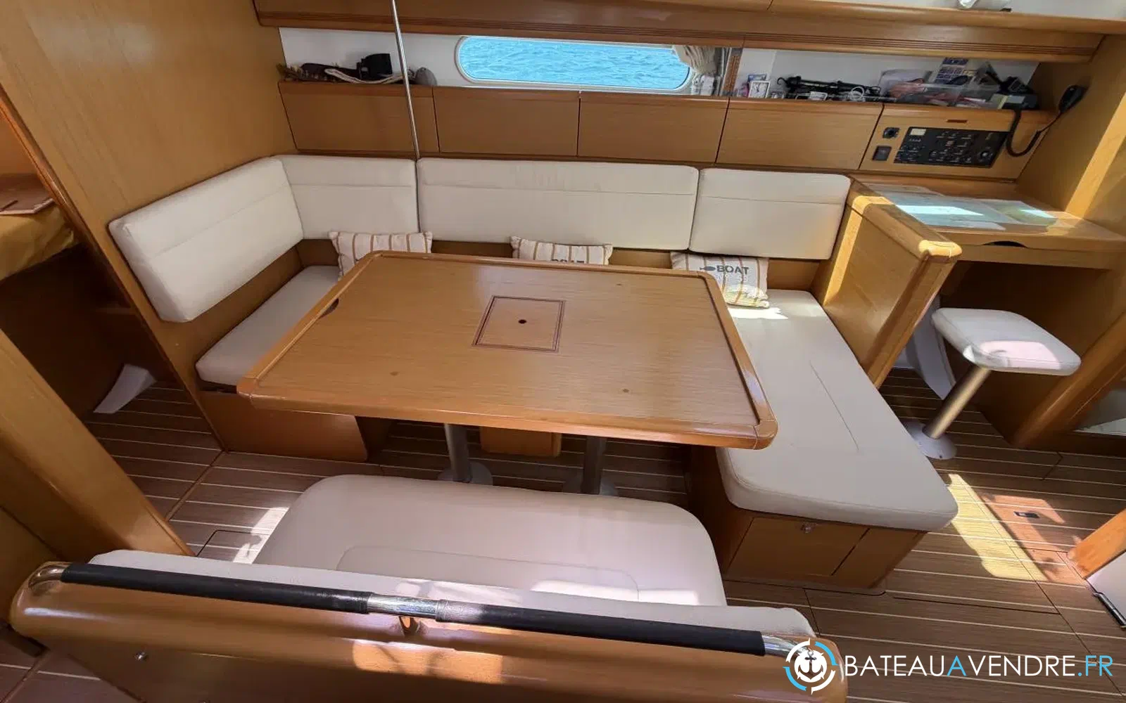 slider 27 Jeanneau Sun Odyssey 44i Performance