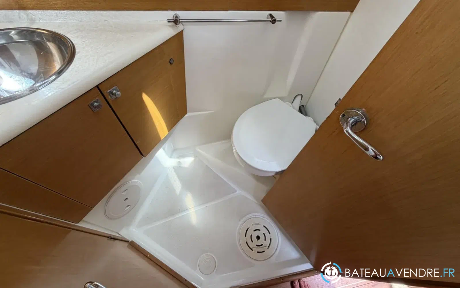 slider 28 Jeanneau Sun Odyssey 44i Performance