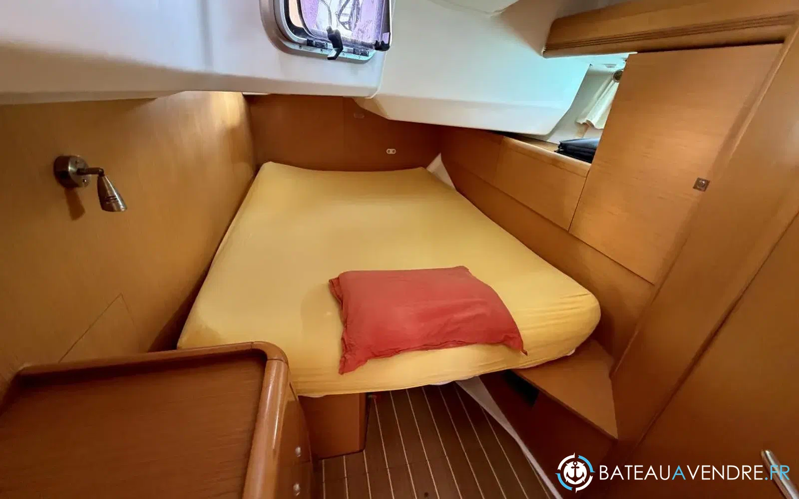 slider 29 Jeanneau Sun Odyssey 44i Performance