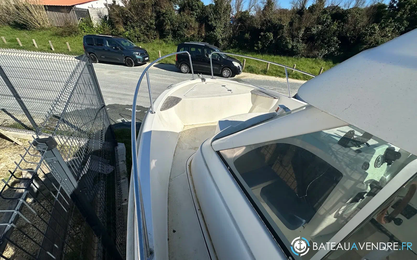 slider 4 Beneteau Antares 620 Fishing