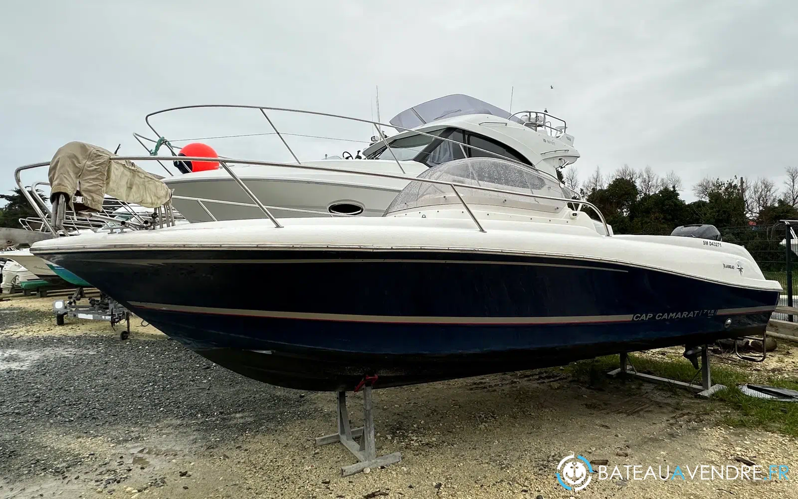 slider 0 Jeanneau Cap Camarat 715 WA