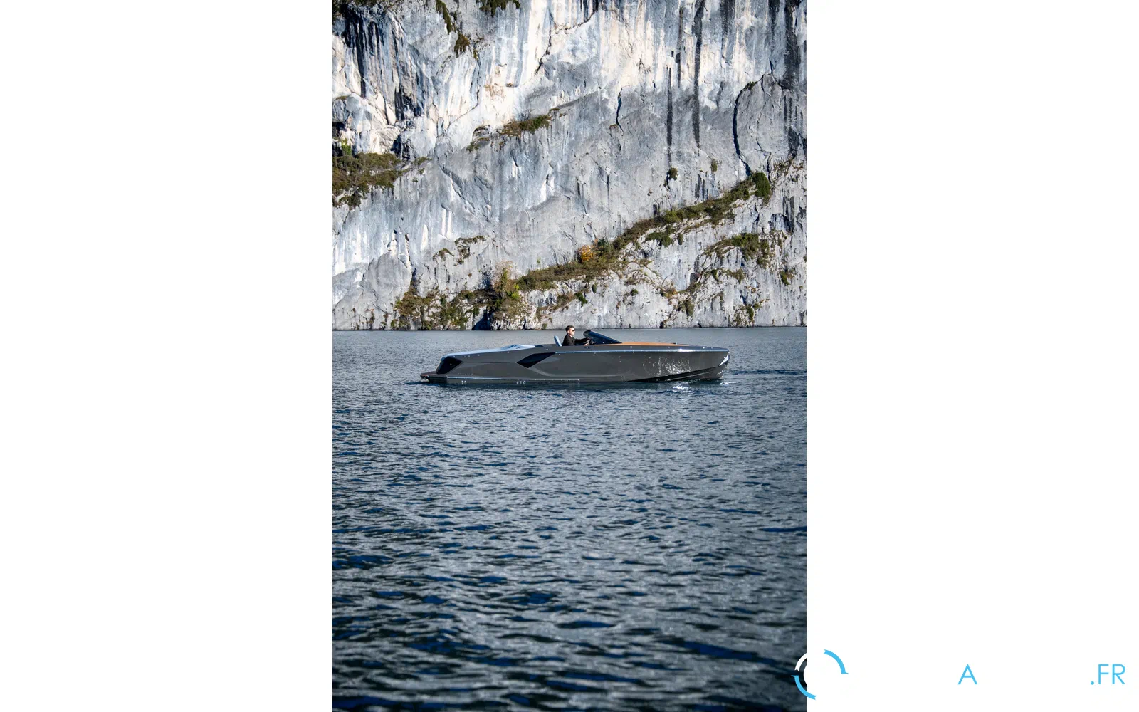 slider 24 Frauscher 797 Spectre