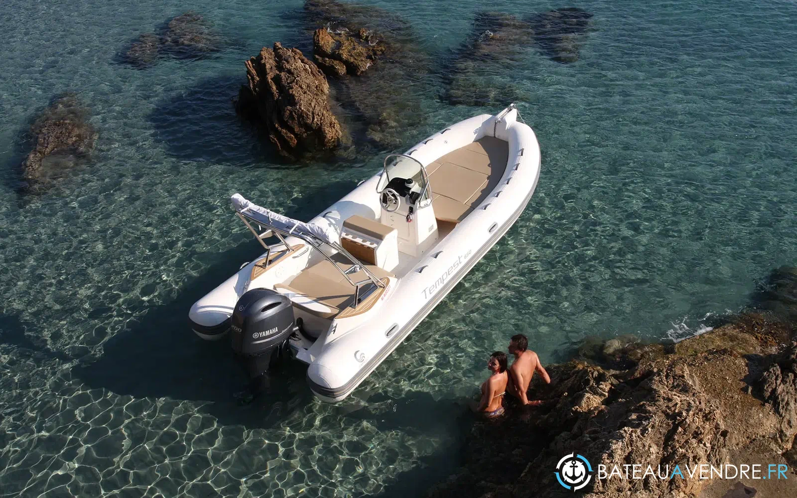 slider 2 Capelli Tempest 650 Luxe